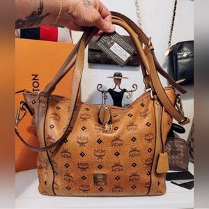 MCM Studded Cognac Shoulder/Crossbody Bag with COA, Lock 🔐 & Keys, EUC Rare